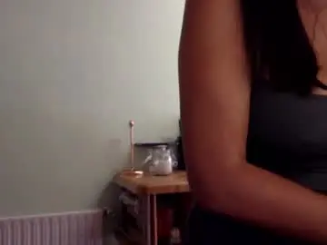 Sweetmelmom  live sex cam