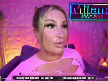 Tamaramilano  live sex cam