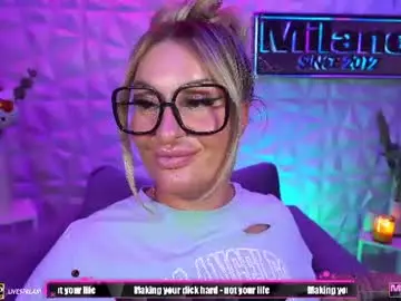 Tamaramilano  live sex cam
