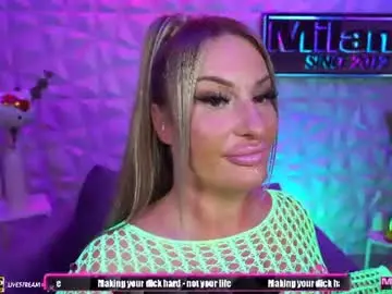 Tamaramilano  live sex cam