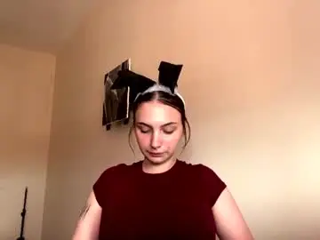 Terratrester  live sex cam