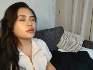 Thaisadara24  live sex cam