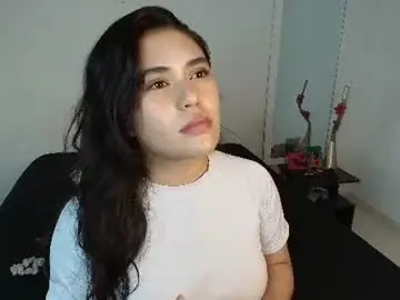 Thaisadara24  live sex cam