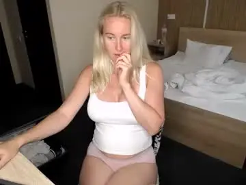 Yourhotdream1  live sex cam
