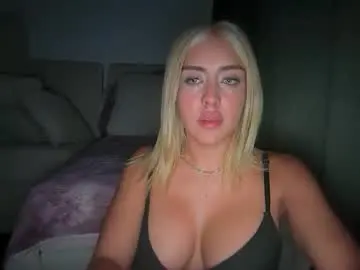 Irinanovnahs  live sex cam