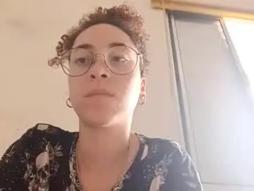 Janitamoons  live sex cam