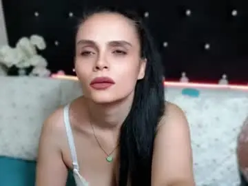 Juliedivine  live sex cam