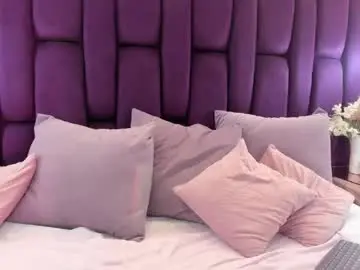 Mirandaaduboiss  live sex cam