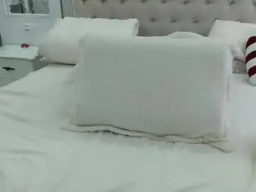 Mommy4y  live sex cam