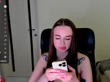 Nikoll_s  live sex cam