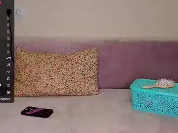 Nikoll_s  live sex cam