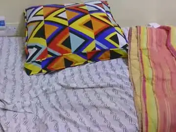 Purple_raaine  live sex cam