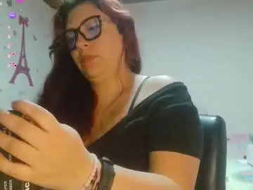 Queen_xv  live sex cam