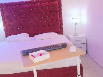 Serena_ebony  live sex cam