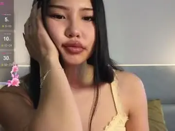 Tsukuyami_mi  live sex cam