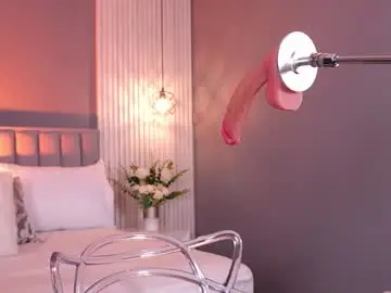 Valerynova  live sex cam