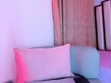 Aithna_smitc  live sex cam