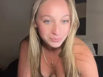 Brooklynn6  live sex cam