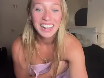 Brooklynn6  live sex cam