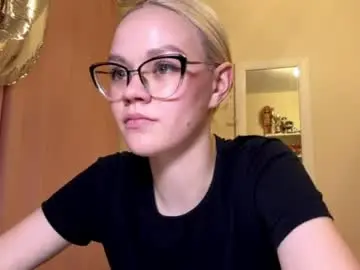 Megganskurski  live sex cam