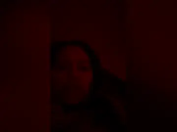 Mizzlatinathickumz  live sex cam