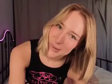 Pretty_smile_baby  live sex cam