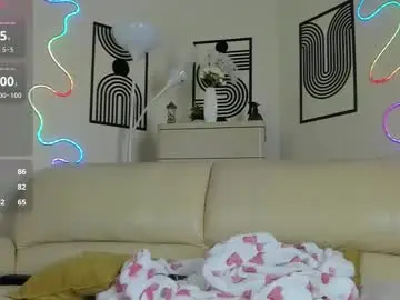 Silvernoise  live sex cam