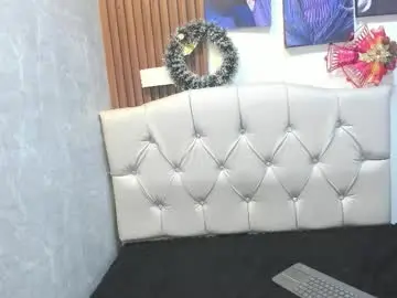 Sophi_thaylorr  live sex cam