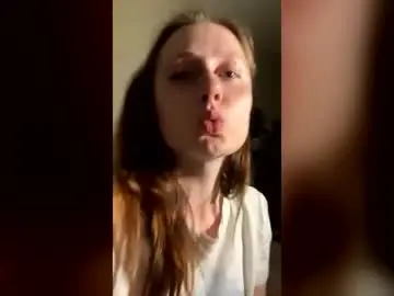 Sun_sparkle  live sex cam