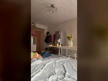 Sun_sparkle  live sex cam