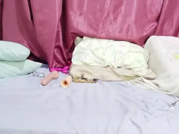 Switch_n_control  live sex cam