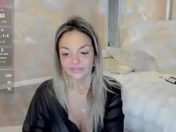 Aleksameaw  live sex cam