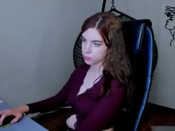 Alicewatts  live sex cam