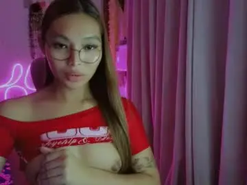 Asianhottiesttamira  live sex cam