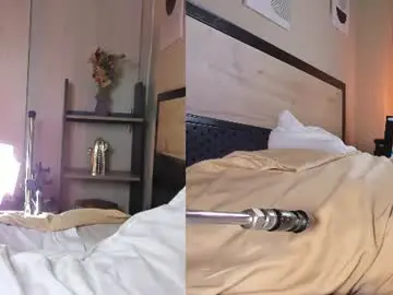 Cinnamon_afrodit  live sex cam
