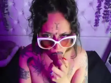 Fenix_lilith69  live sex cam