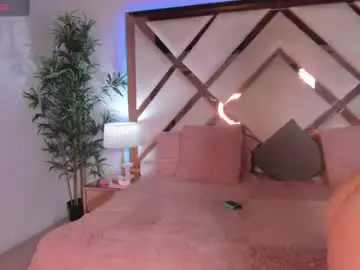 Jessiica_stonne2  live sex cam