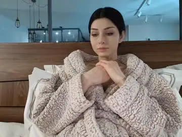 Milla_bella  live sex cam