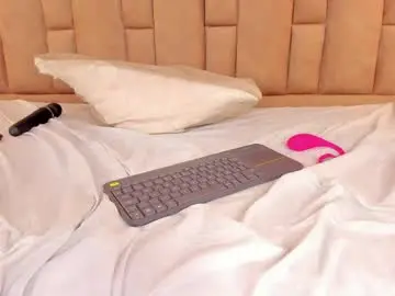 Miss_ambrer  live sex cam