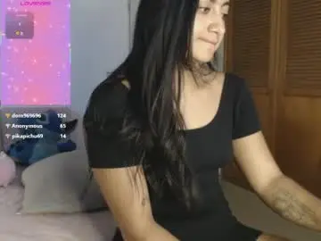 Rossiemorgan  live sex cam