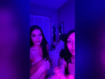 Savvyyyxoxo  live sex cam