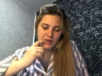 Alise21x  live sex cam