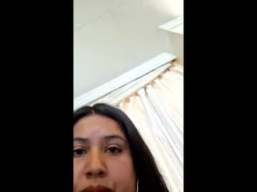 Amapola_bluue  live sex cam