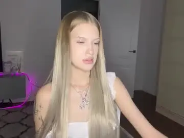 Ameeludkowski  live sex cam