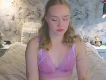 Aurora_golden  live sex cam