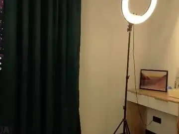 Crystal_reyess  live sex cam