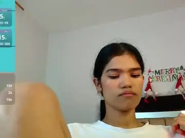 Emycarver09  live sex cam