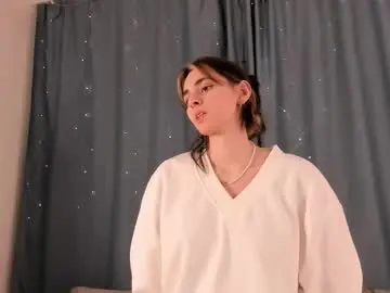 Ingachaudoin  live sex cam