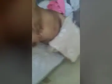 Juicyapplecandy  live sex cam