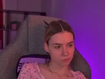 Lunawhisper  live sex cam